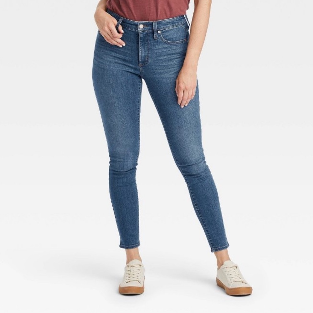 NEW Universal Thread High-Rise Skinny Jeans Long 00